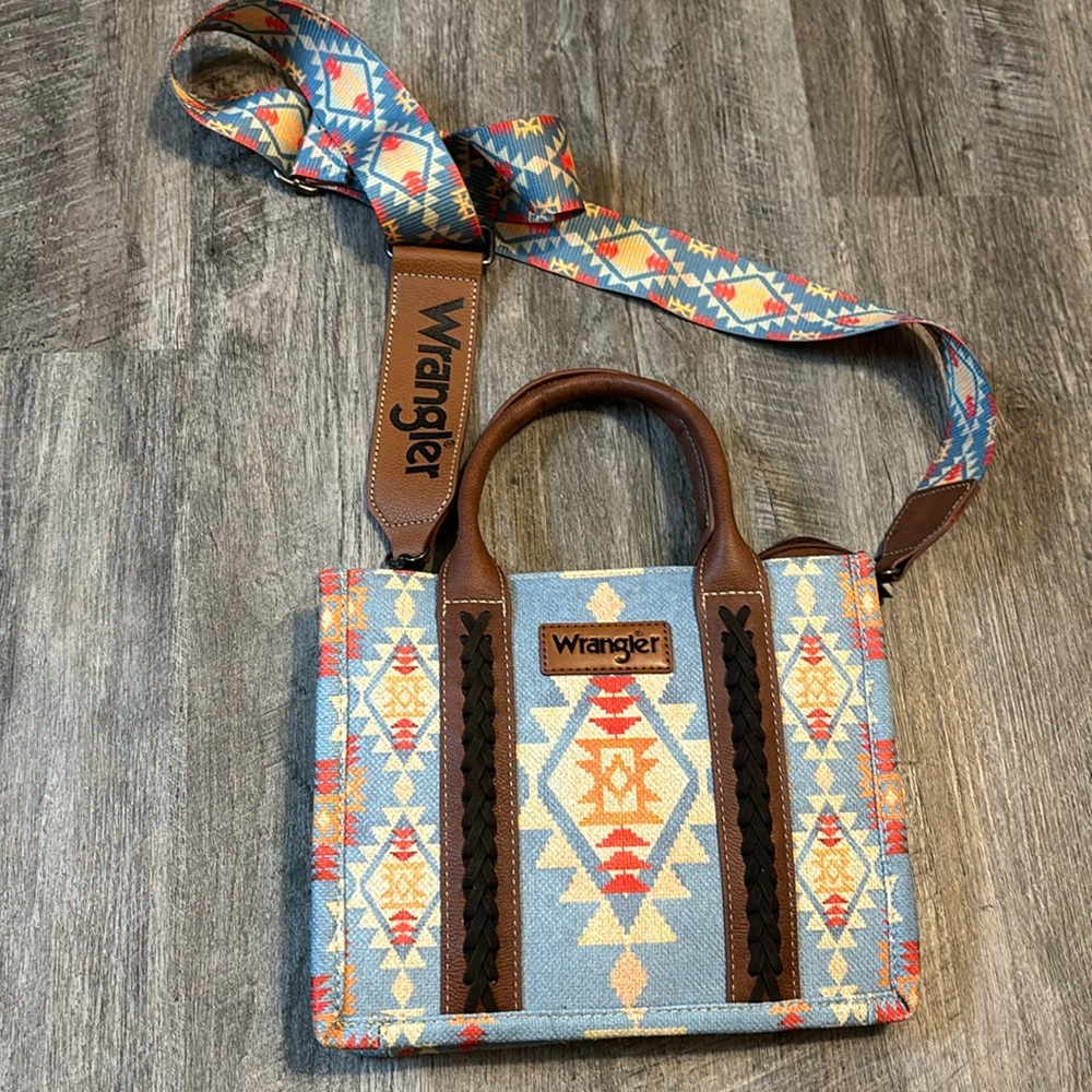 Wrangler Purse - NWOT